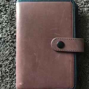 Fossil Leather Q Tech Carrier